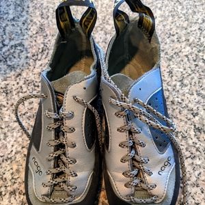 Rock climbing shoes La Sportiva Nago